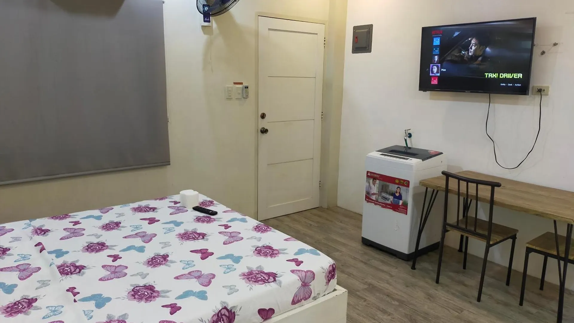 Enamorado Studios Ángeles 0*,